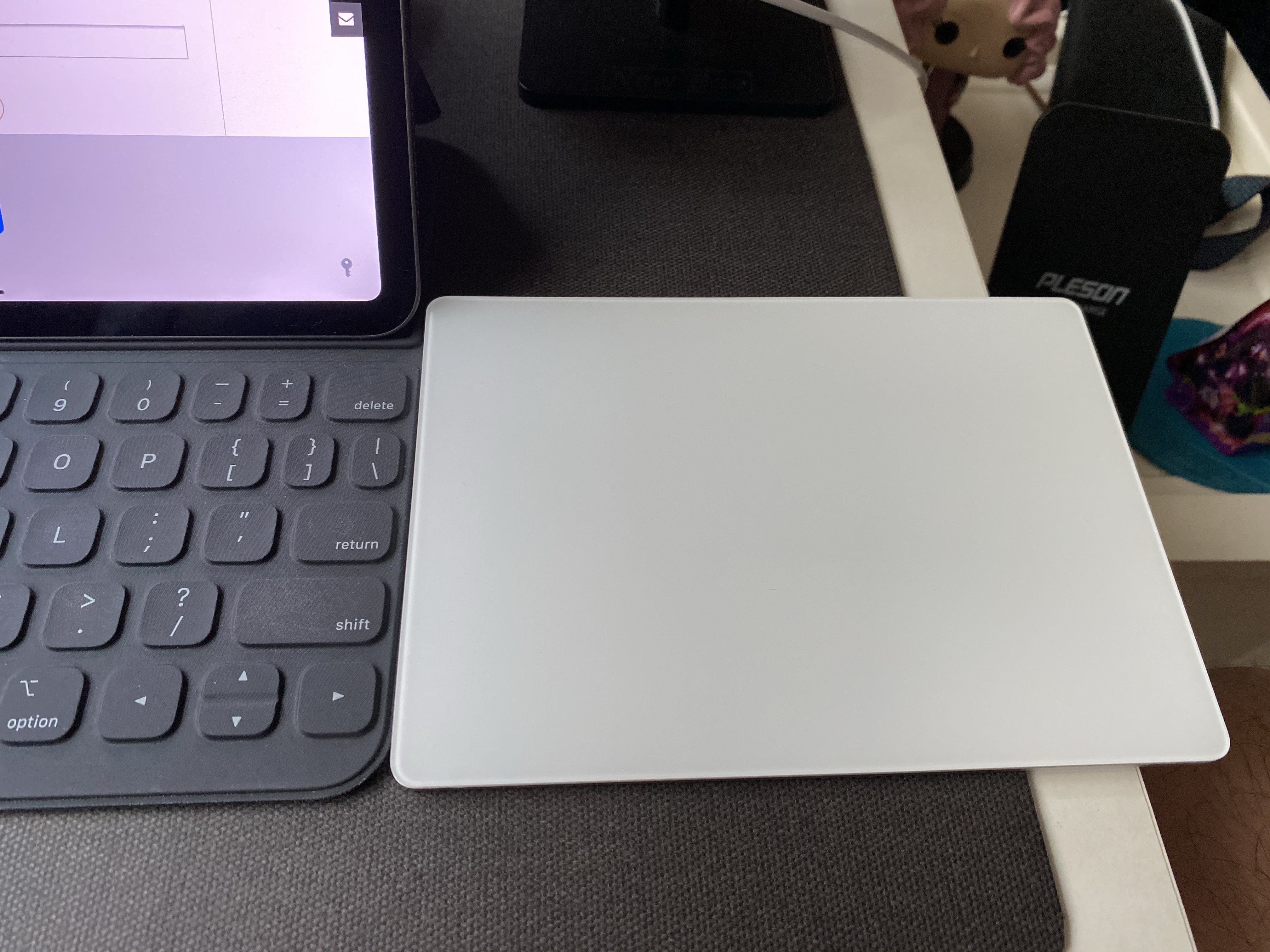 Using the trackpad on the iPad Pro, first impressions!